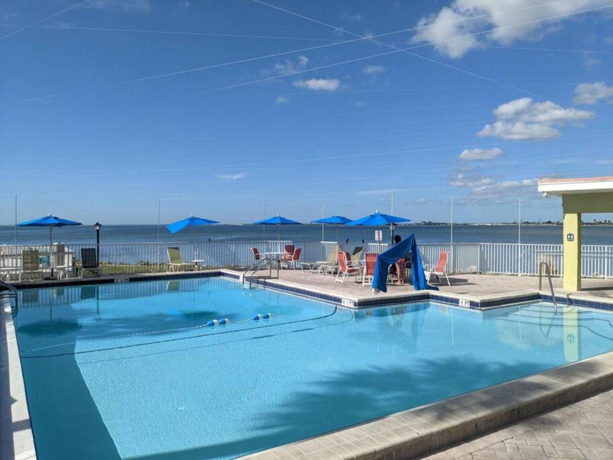 Bay Views From Your Balcony Beach Resort Tampa Buitenkant foto