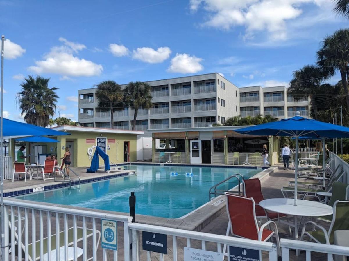 Bay Views From Your Balcony Beach Resort Tampa Buitenkant foto