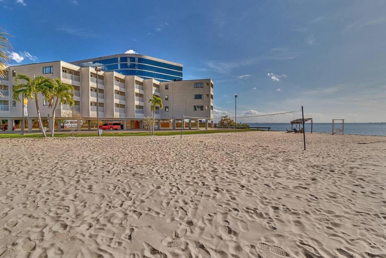 Bay Views From Your Balcony Beach Resort Tampa Buitenkant foto