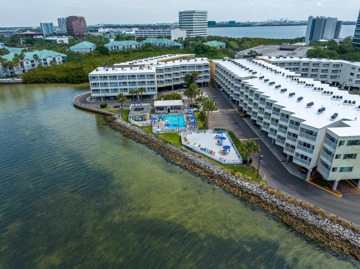 Bay Views From Your Balcony Beach Resort Tampa Buitenkant foto