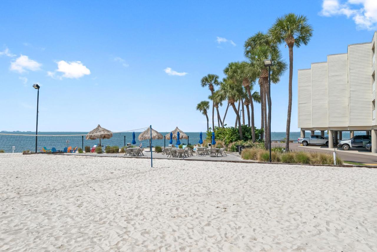 Bay Views From Your Balcony Beach Resort Tampa Buitenkant foto